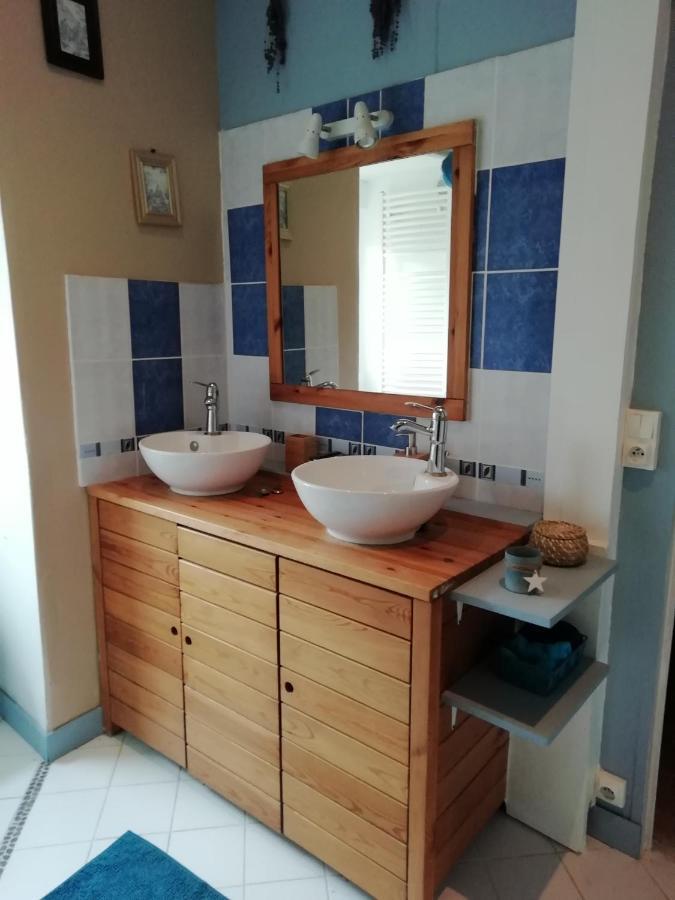Les Bories En Champagne Villa Montlevon Екстериор снимка
