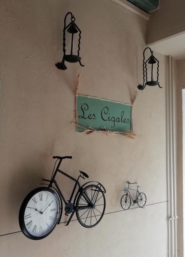 Les Bories En Champagne Villa Montlevon Екстериор снимка